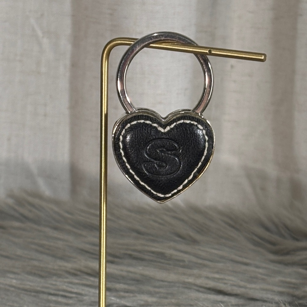 Black Heart-Shaped Keychain